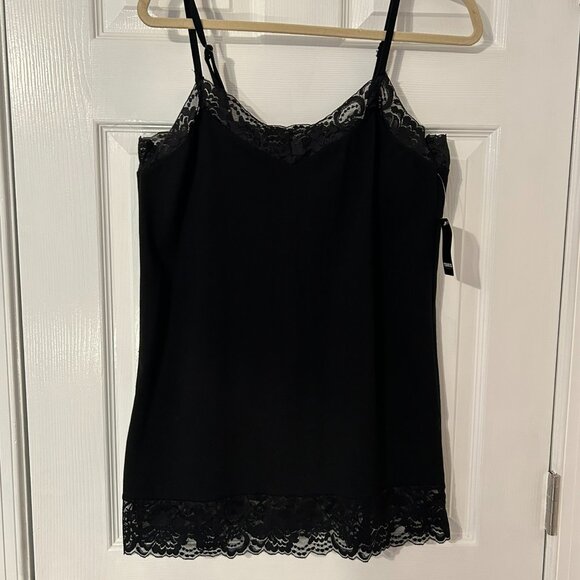 NWT Torrid Foxy Lace Trim V-Neck Cami - Black - Size - Picture 4 of 9